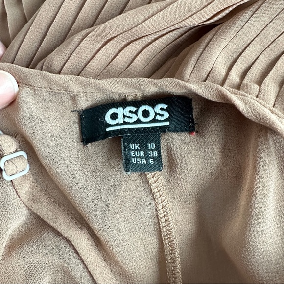 ASOS pink chiffon dress - Picture 4 of 4